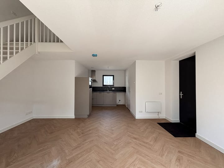 Photo 2 of Westknollendam 77-Y