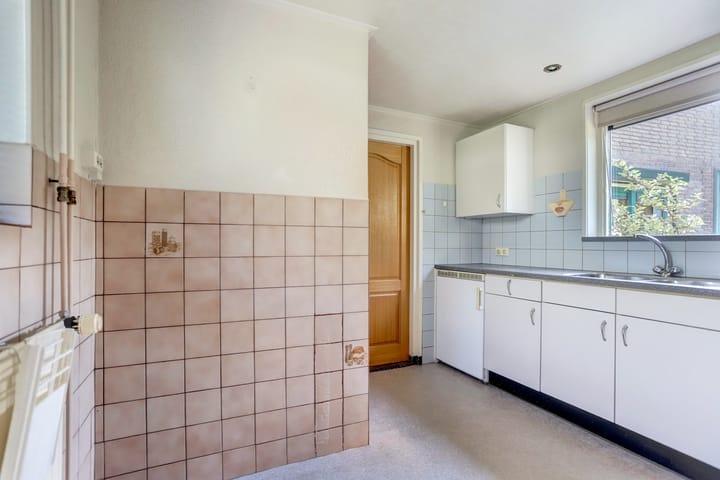 Foto 15 van Molenstraat 16