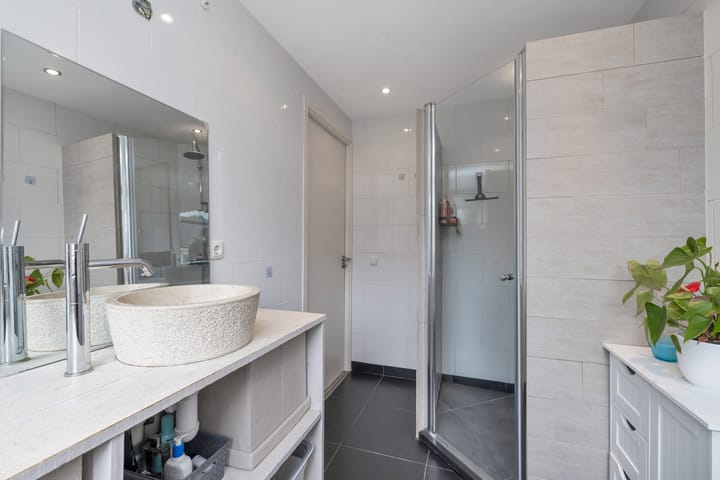 Foto 23 van Plutolaan 23