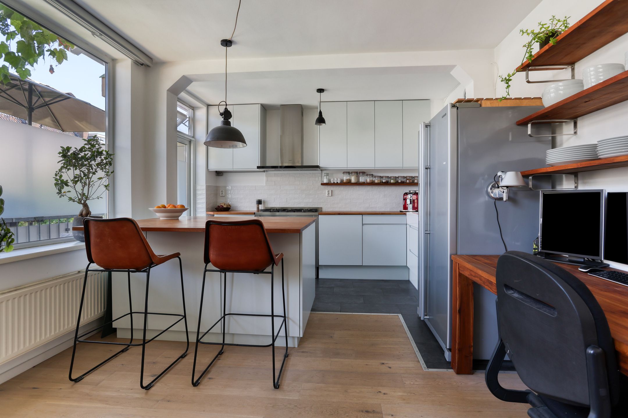 Foto 3 van van Hardenbroeklaan 19