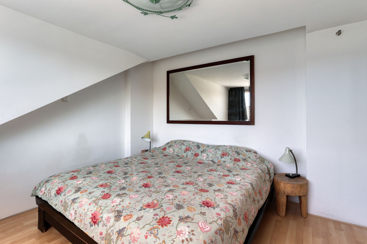 Foto 5 van van Hardenbroeklaan 19