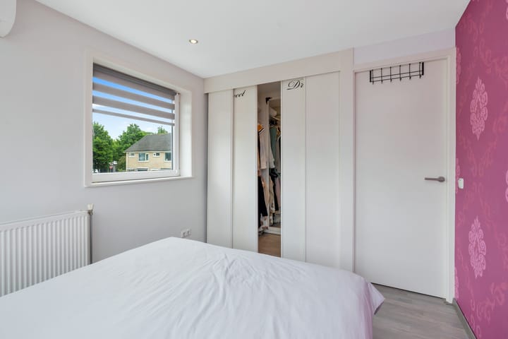 Foto 34 van Plutolaan 23