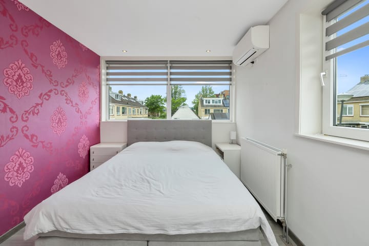 Foto 36 van Plutolaan 23