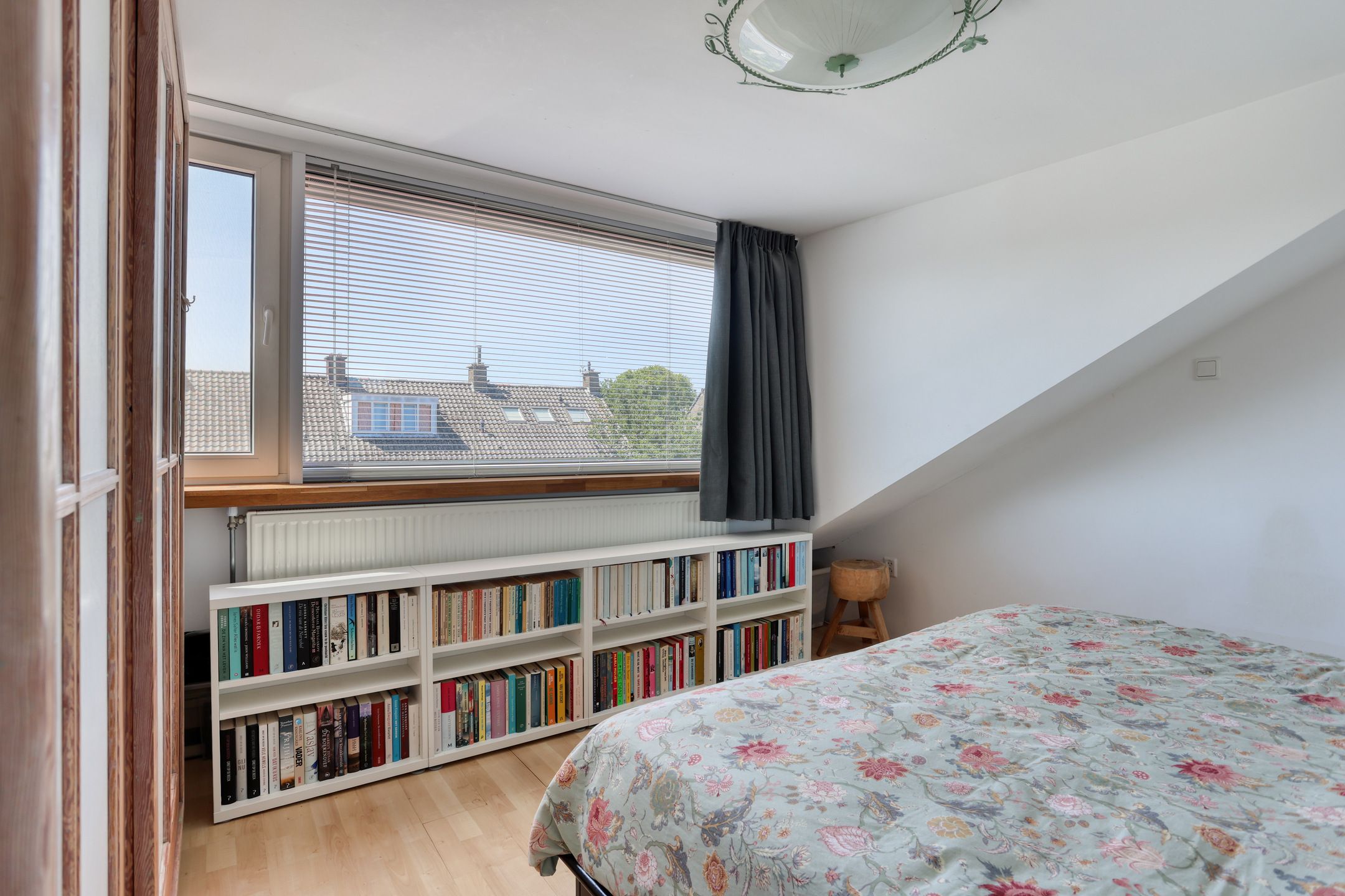 Foto 27 van van Hardenbroeklaan 19