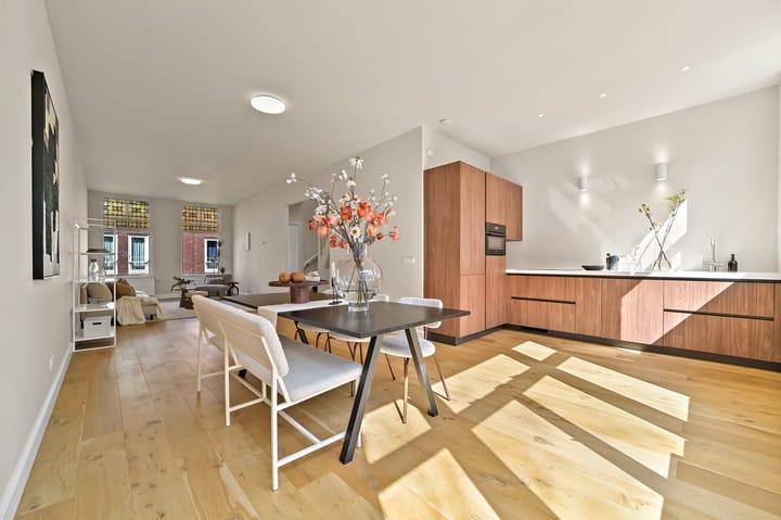 Foto 2 van Zestienhovenstraat 48-A