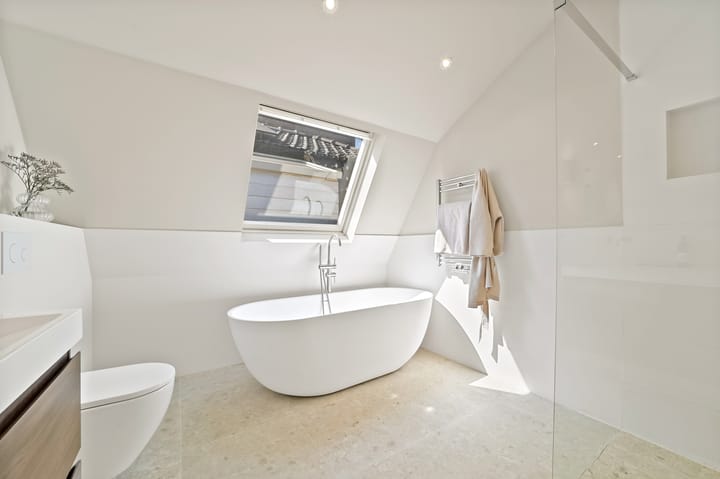 Foto 3 van Zestienhovenstraat 48-A