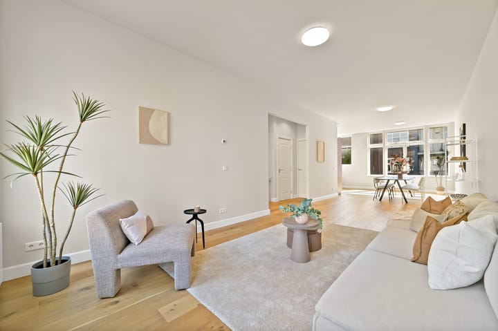 Foto 10 van Zestienhovenstraat 48-A