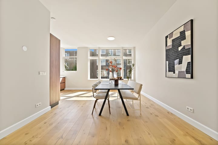 Foto 12 van Zestienhovenstraat 48-A