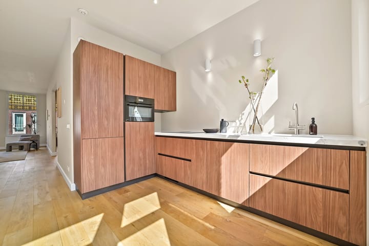 Foto 14 van Zestienhovenstraat 48-A