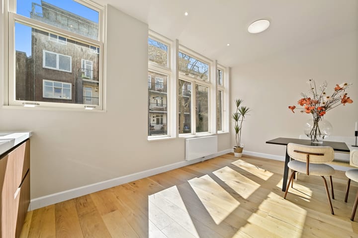 Foto 15 van Zestienhovenstraat 48-A