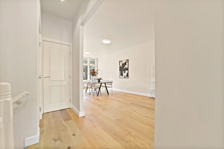 Foto 18 van Zestienhovenstraat 48-A