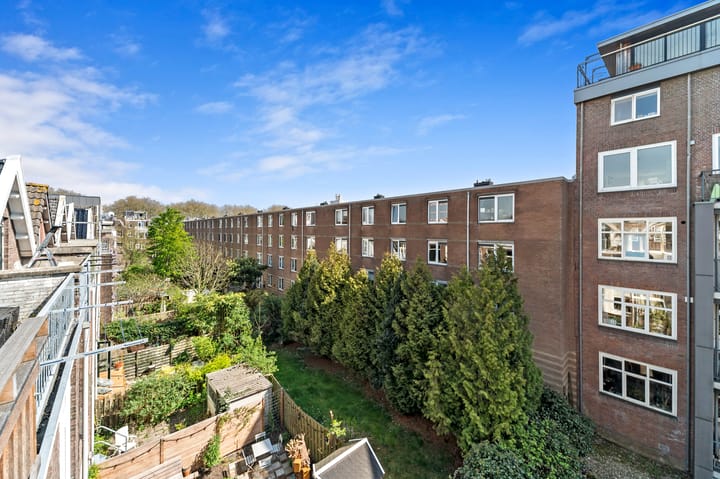 Foto 38 van Zestienhovenstraat 48-A