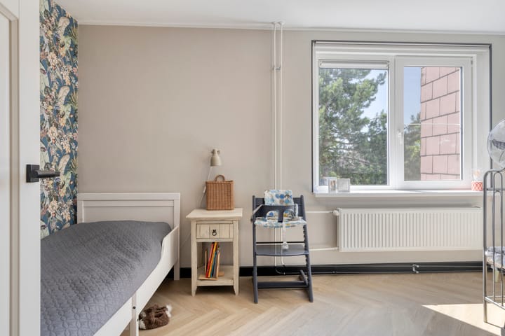 Foto 24 van Westeinde 84