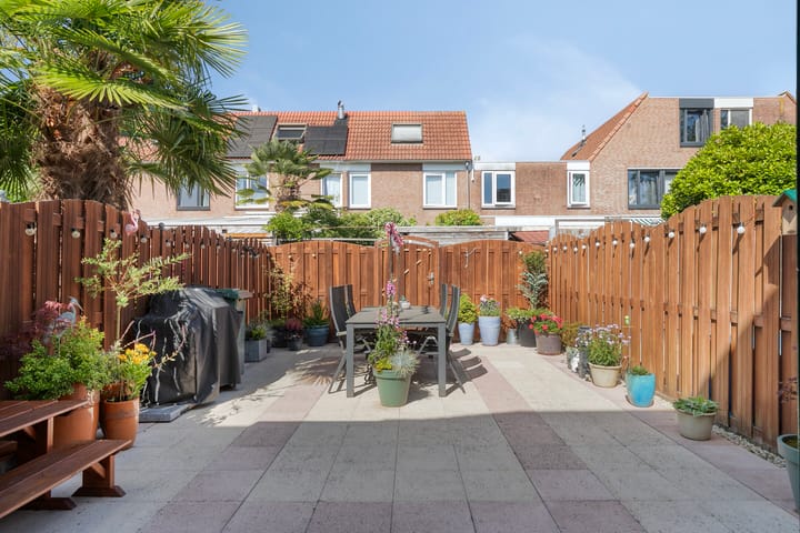 Foto 5 van Mosterdakker 10