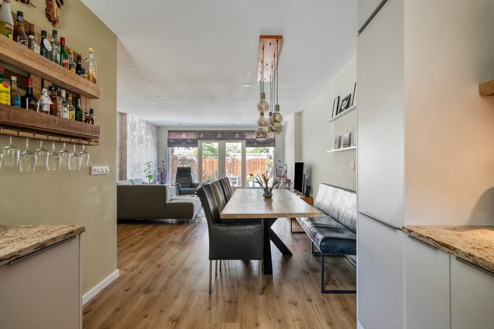 Foto 14 van Mosterdakker 10