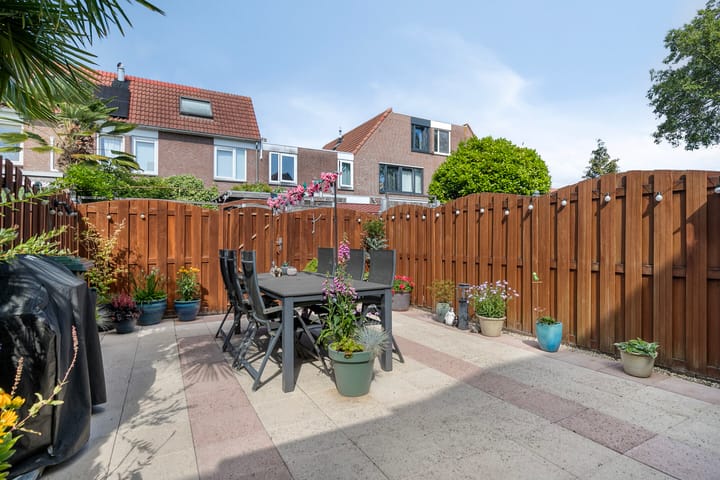 Foto 17 van Mosterdakker 10