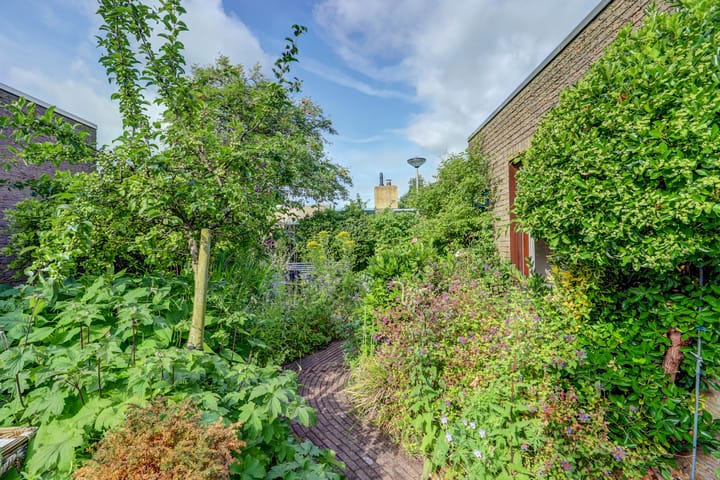 Foto 24 van Talmaplantsoen 60