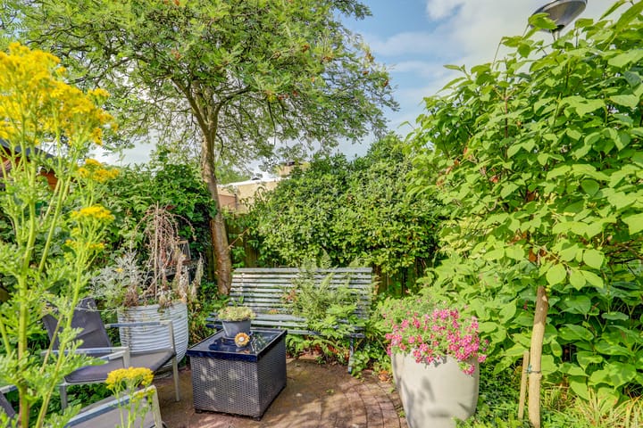 Foto 25 van Talmaplantsoen 60