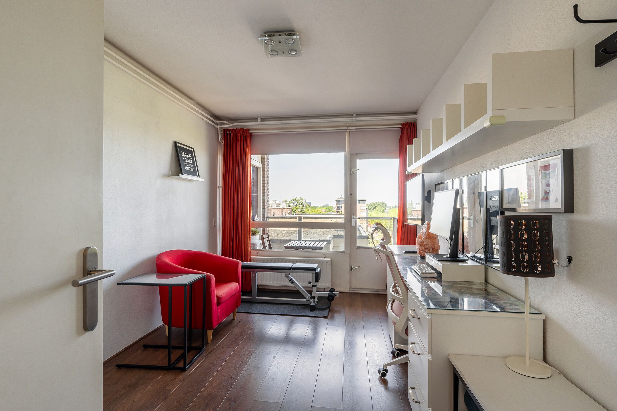 Photo 15 of Over de Vesten 72