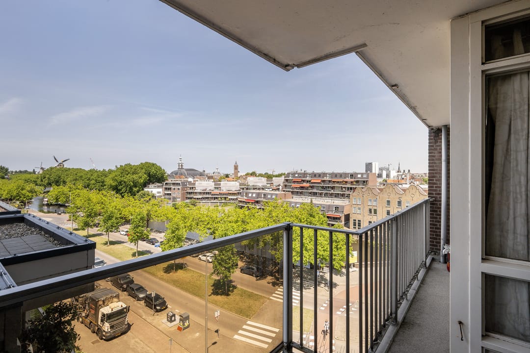 Photo 17 of Over de Vesten 72