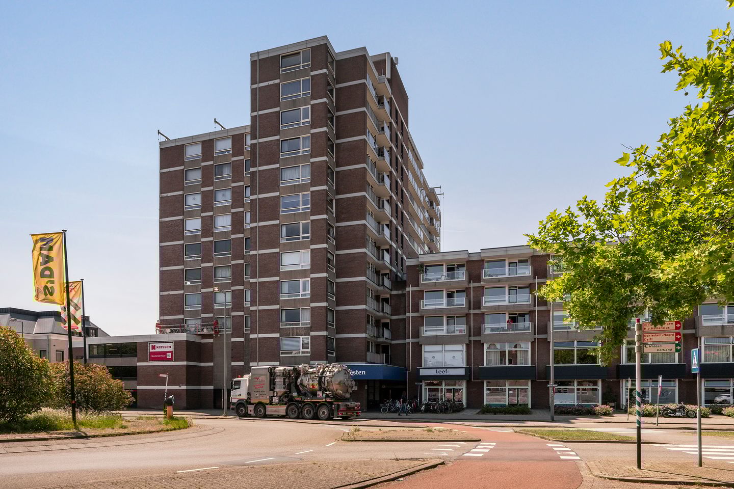 Photo 29 of Over de Vesten 72