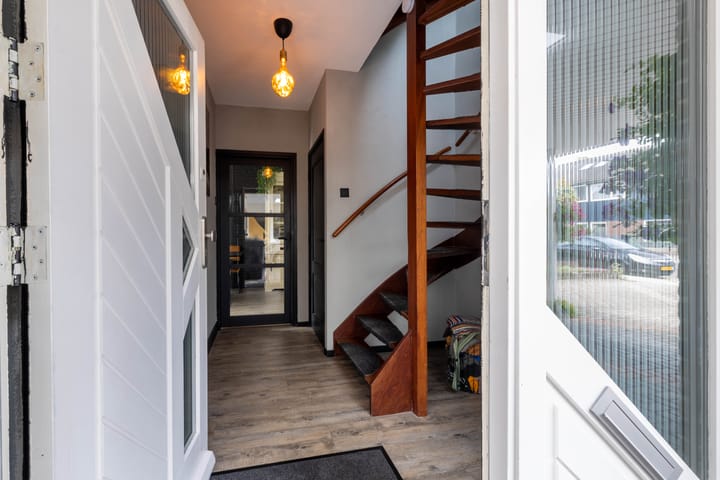 Foto 5 van Borg Ewsum 106