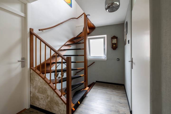 Foto 18 van Borg Ewsum 106