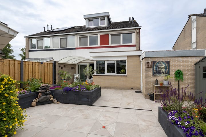 Foto 26 van Borg Ewsum 106