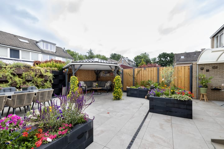 Foto 27 van Borg Ewsum 106