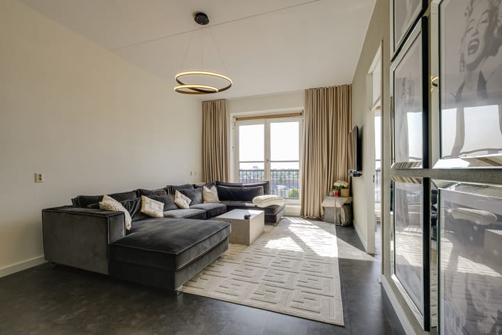 Foto 1 van Hazerswoudestraat 348