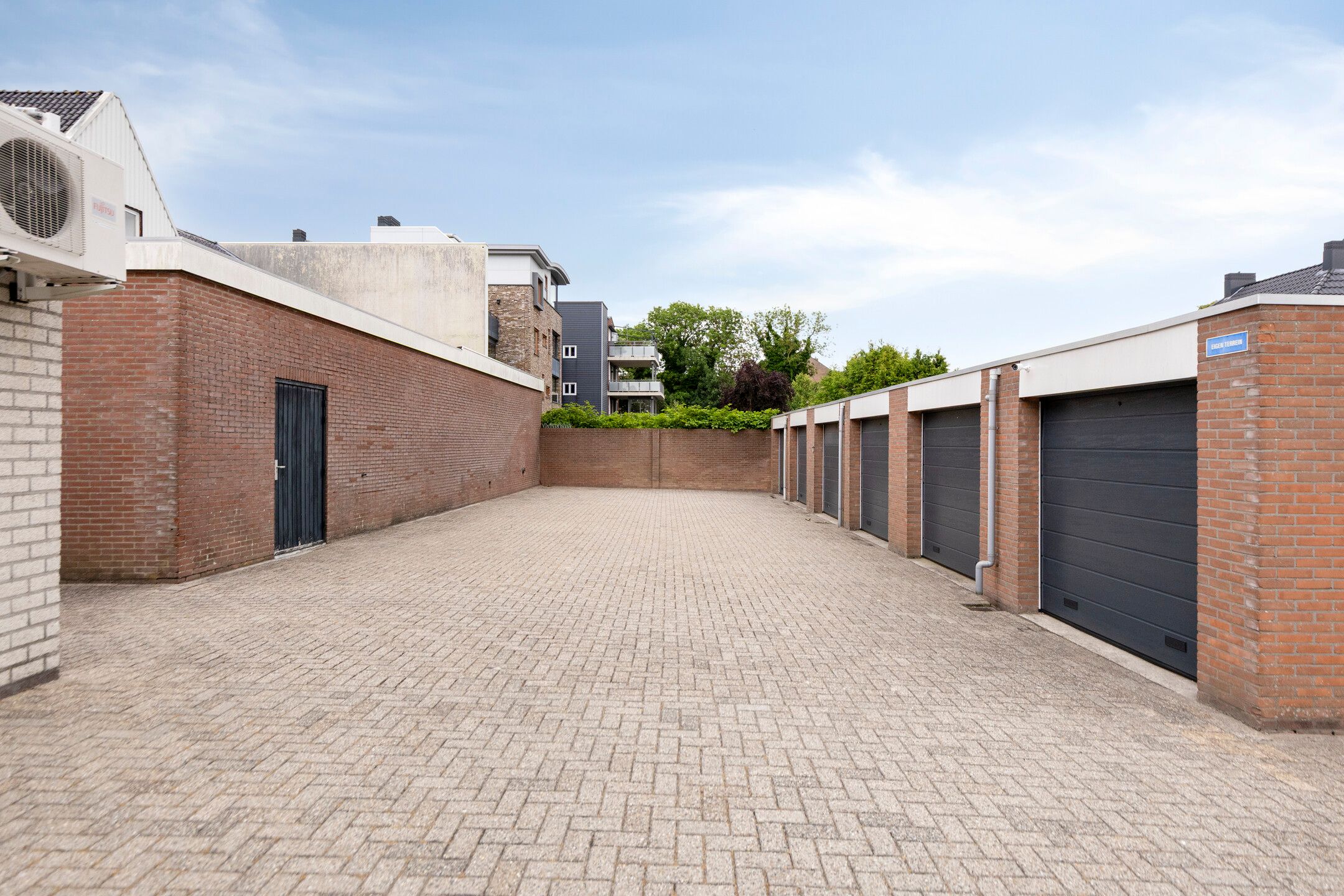 Foto 45 van Burgemeester Falkenaweg 22