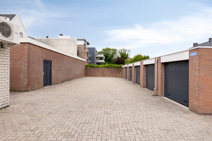 Foto 45 van Burgemeester Falkenaweg 22