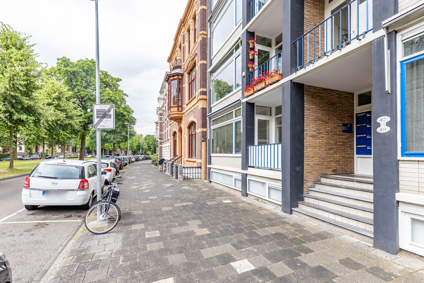 Photo 5 of Ubbo Emmiussingel 49