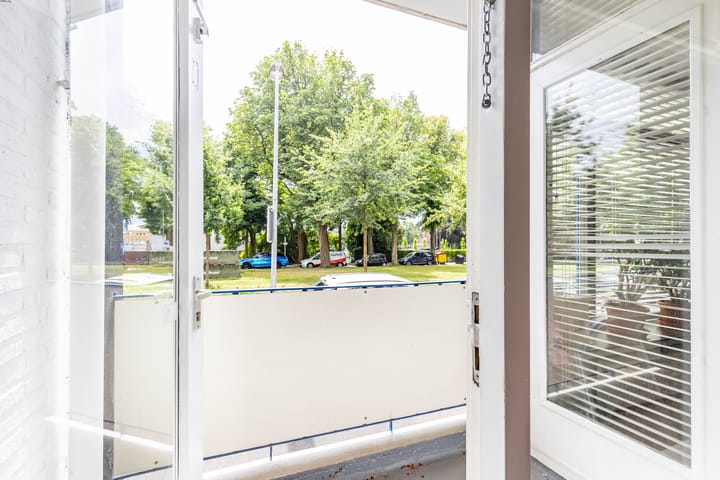 Foto 15 van Ubbo Emmiussingel 49