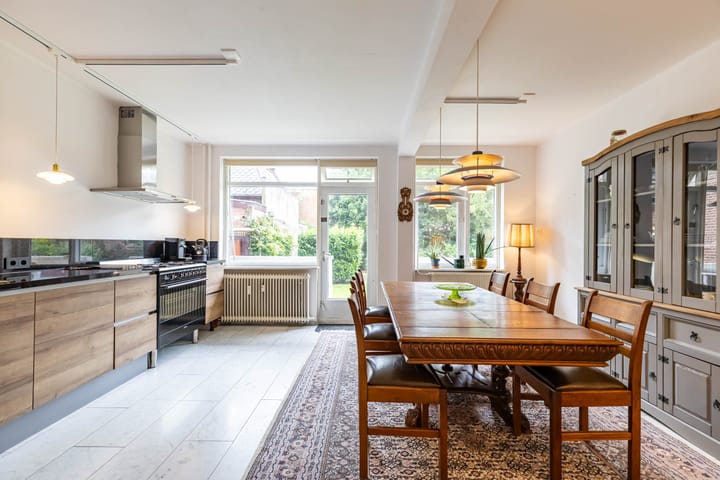 Foto 19 van Ubbo Emmiussingel 49