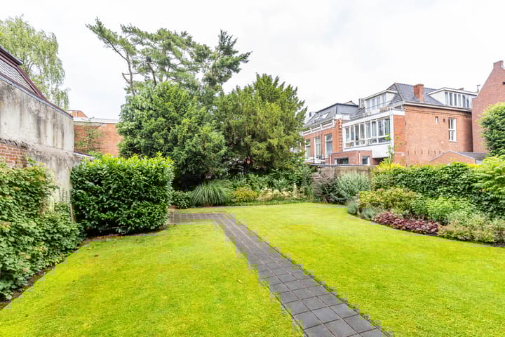 Foto 39 van Ubbo Emmiussingel 49