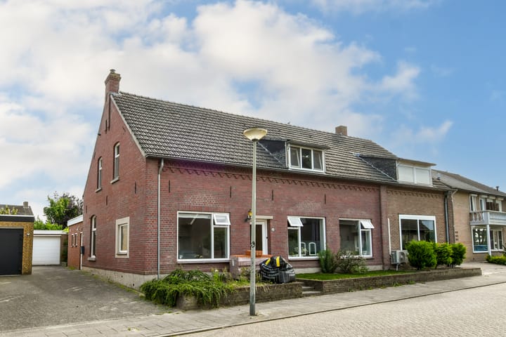 Photo 2 of Veldstraat 46-A