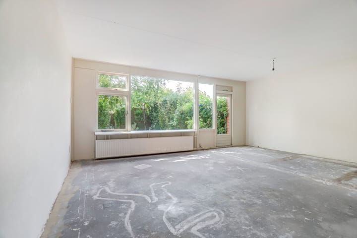 Foto 2 van Heilige Stoel 5902