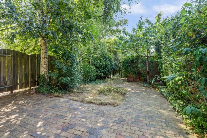 Foto 30 van Heilige Stoel 5902