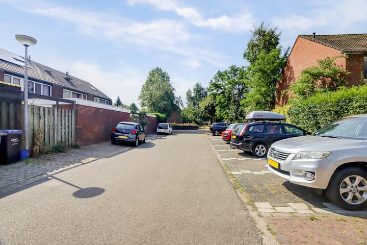 Foto 39 van Heilige Stoel 5902