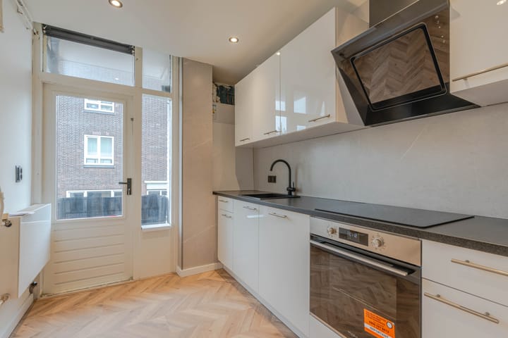 Foto 10 van Lorentzlaan 86