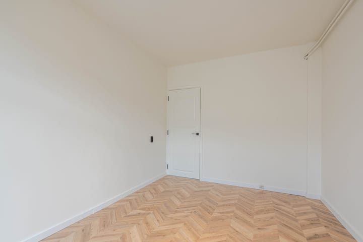 Foto 13 van Lorentzlaan 86