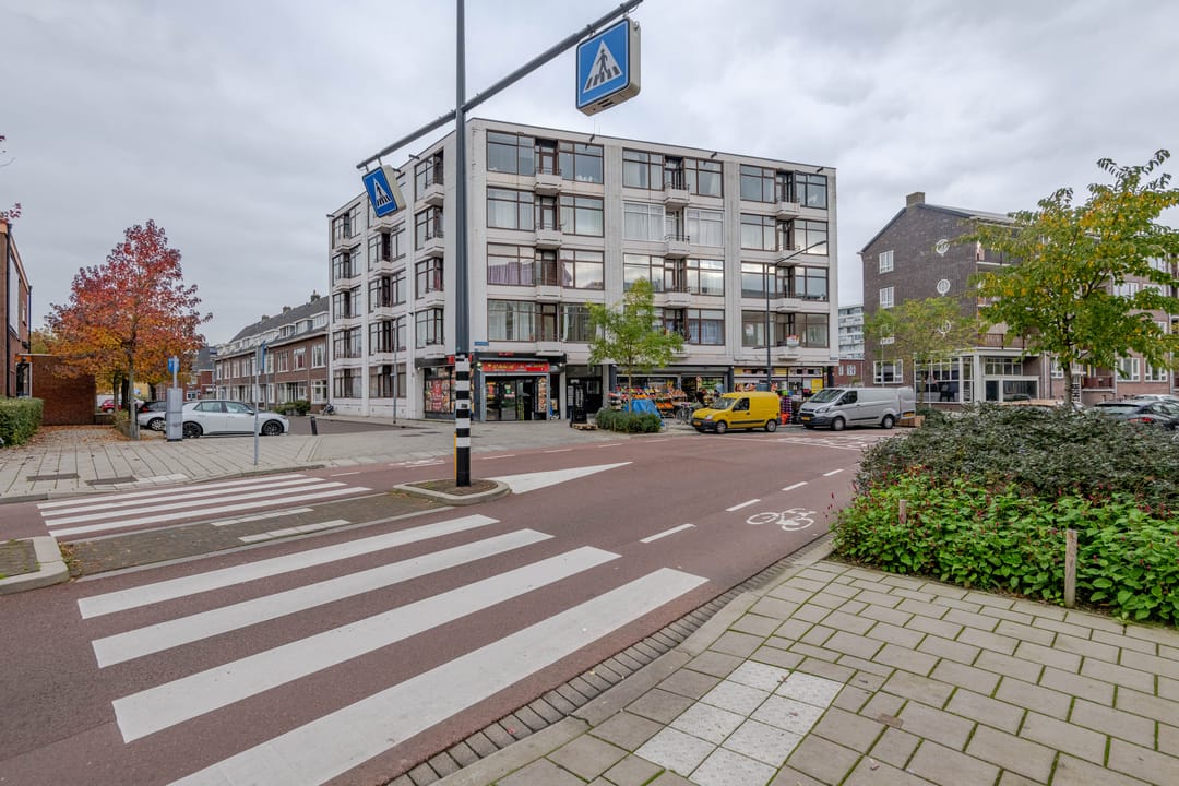 Foto 1 van Lorentzlaan 86