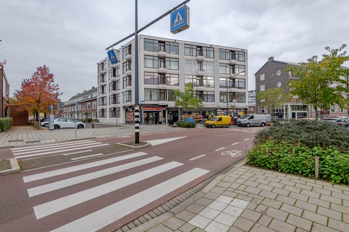 Foto 1 van Lorentzlaan 86