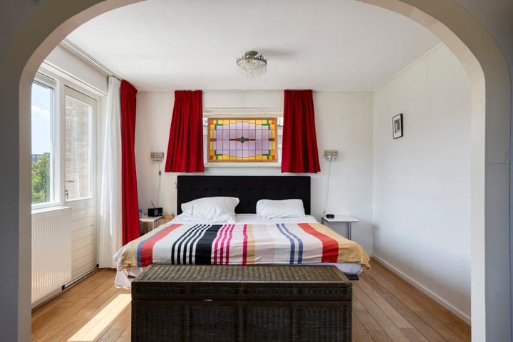 Foto 5 van Oosterweidestraat 48