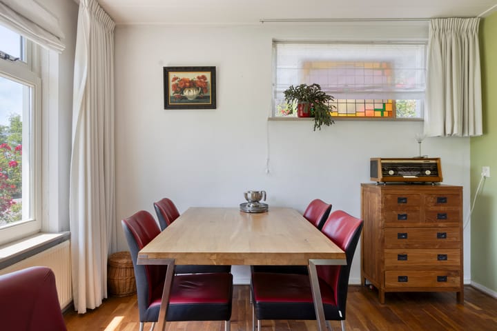 Foto 19 van Oosterweidestraat 48