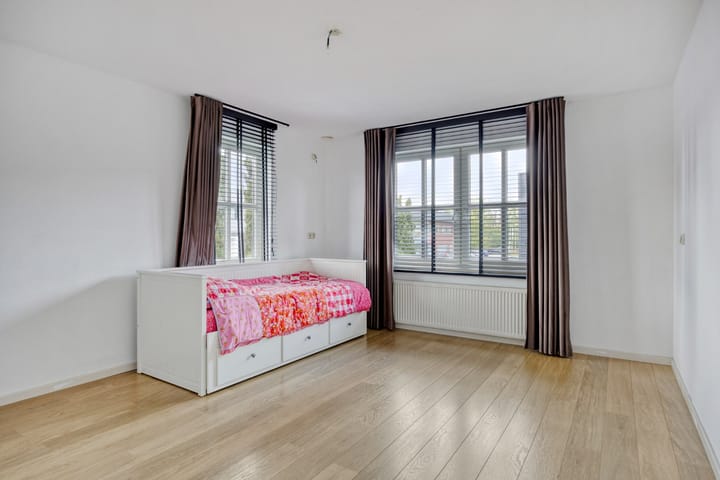 Foto 24 van Veldsteen 34