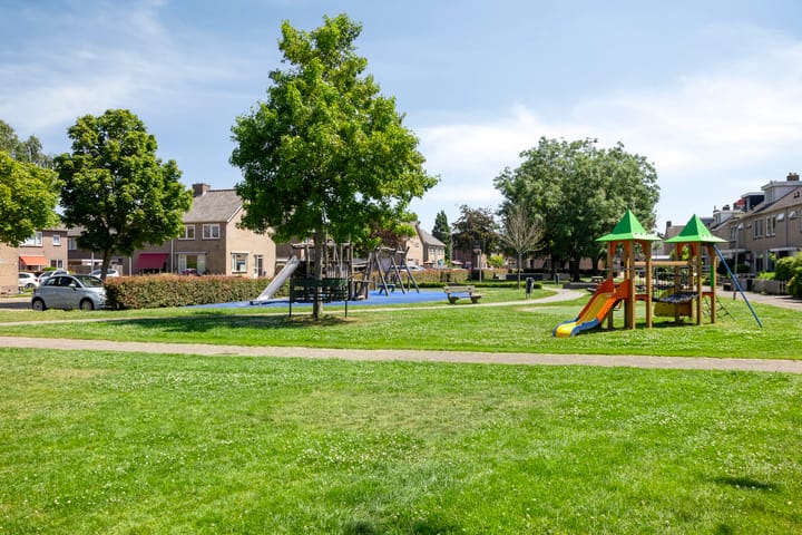 Foto 43 van Oosterweidestraat 48