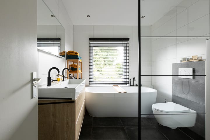 Photo 5 of Trompstraat 3