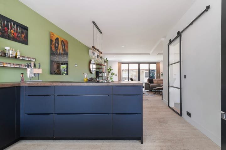 Photo 10 of Hugo van der Goesstraat 6